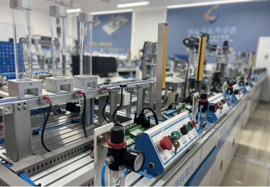 【热度】先进铝基材料产业链绿色化升级改造实施指南发布——含非碳阳极、电解槽智能控制等众多铝电解新技术