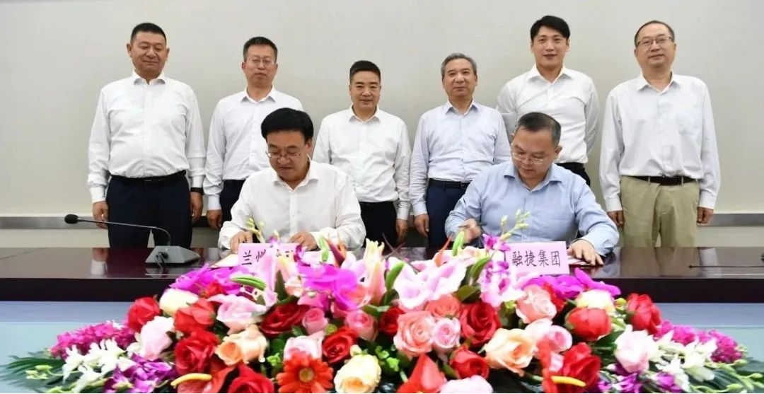 【热度】兰州新区年产10万吨高性能锂离子电池负极材料项目签约