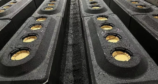 【热度】华云电解厂新型碳碗阳极研发成功