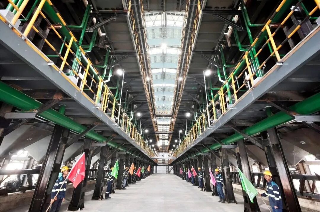 【热度】印尼北加电解铝项目108罐煅烧炉成功点火！‌