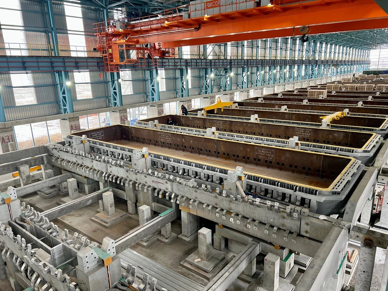 【国际热议】550kA级电解槽安装启动俄铝筑牢全球铝产业技术领先地位